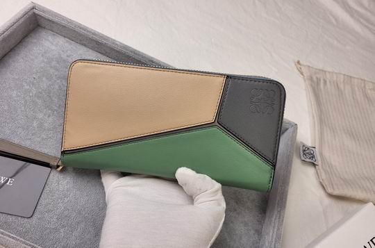 Loewe L1108 19x10x3cm zy (37)