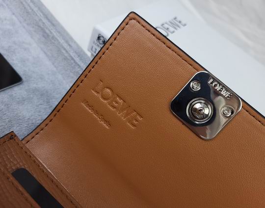 Loewe L1111 11x8x3cm zy (7)