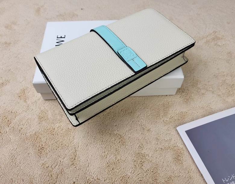 Loewe L1114 19.5x10.5x4.5cm zy (10)