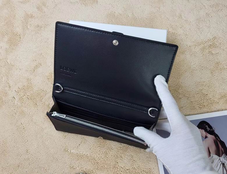 Loewe L1114 19.5x10.5x4.5cm zy (19)