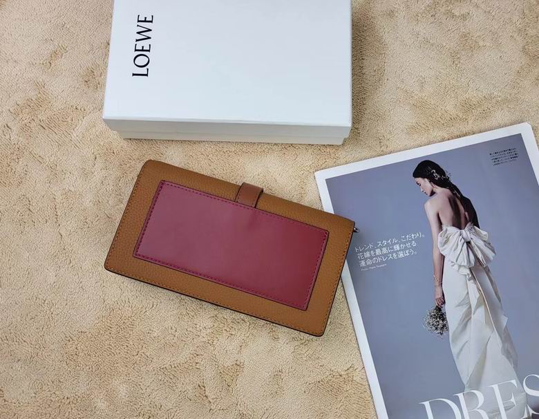 Loewe L1114 19.5x10.5x4.5cm zy (34)