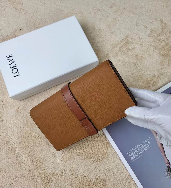 Loewe L1114 19.5x10.5x4.5cm zy (37)