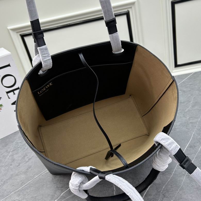 Loewe S011830 29x14x25cm ww (26)