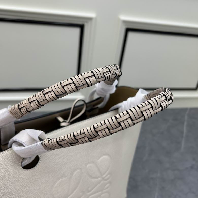 Loewe S011830 29x14x25cm ww (34)