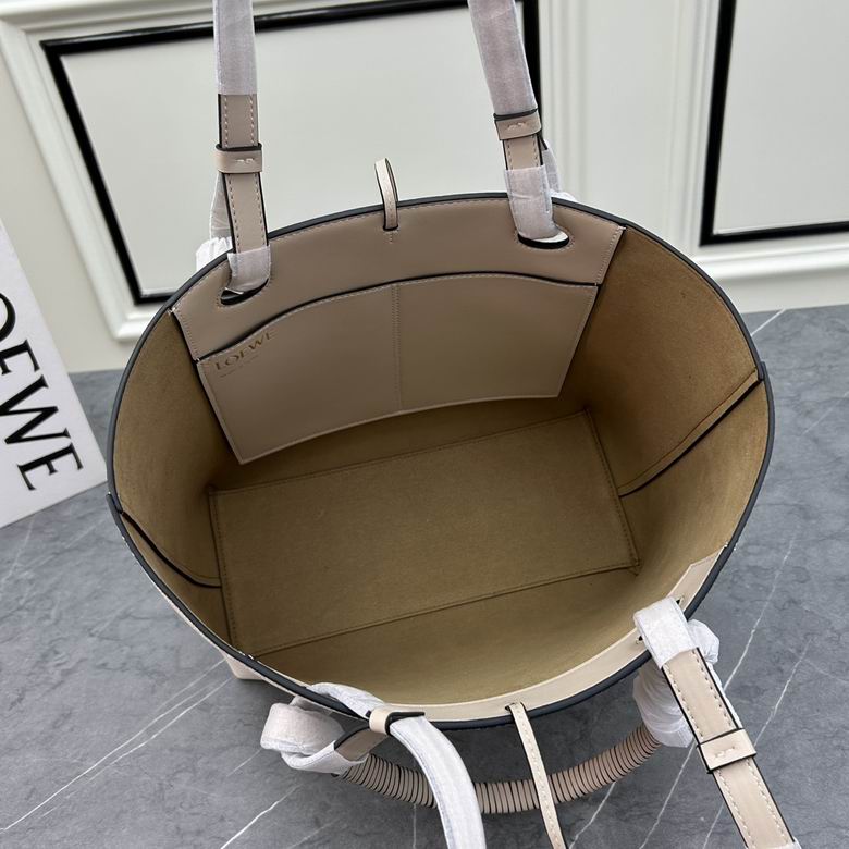 Loewe S011830 29x14x25cm ww (35)