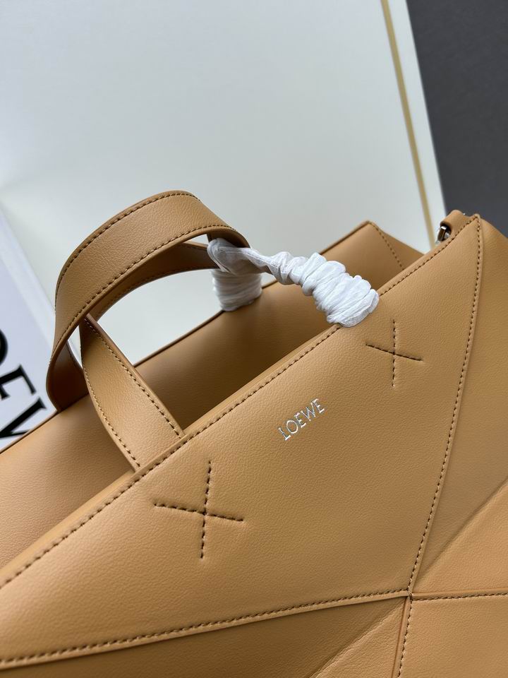 Loewe S052345 59x25.5x25cm jj1_5