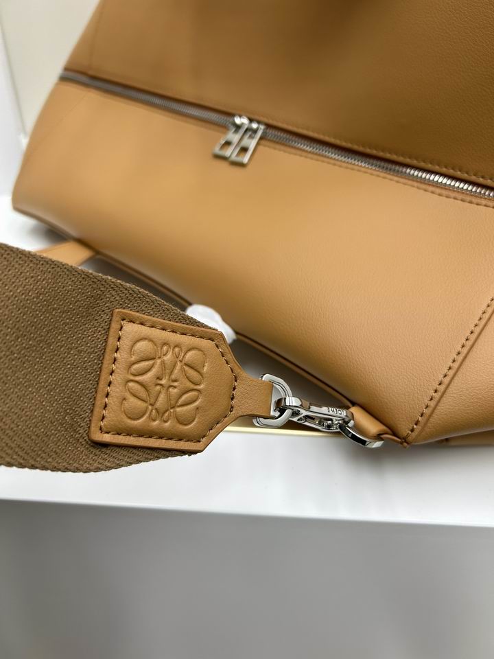 Loewe S052345 59x25.5x25cm jj1_7