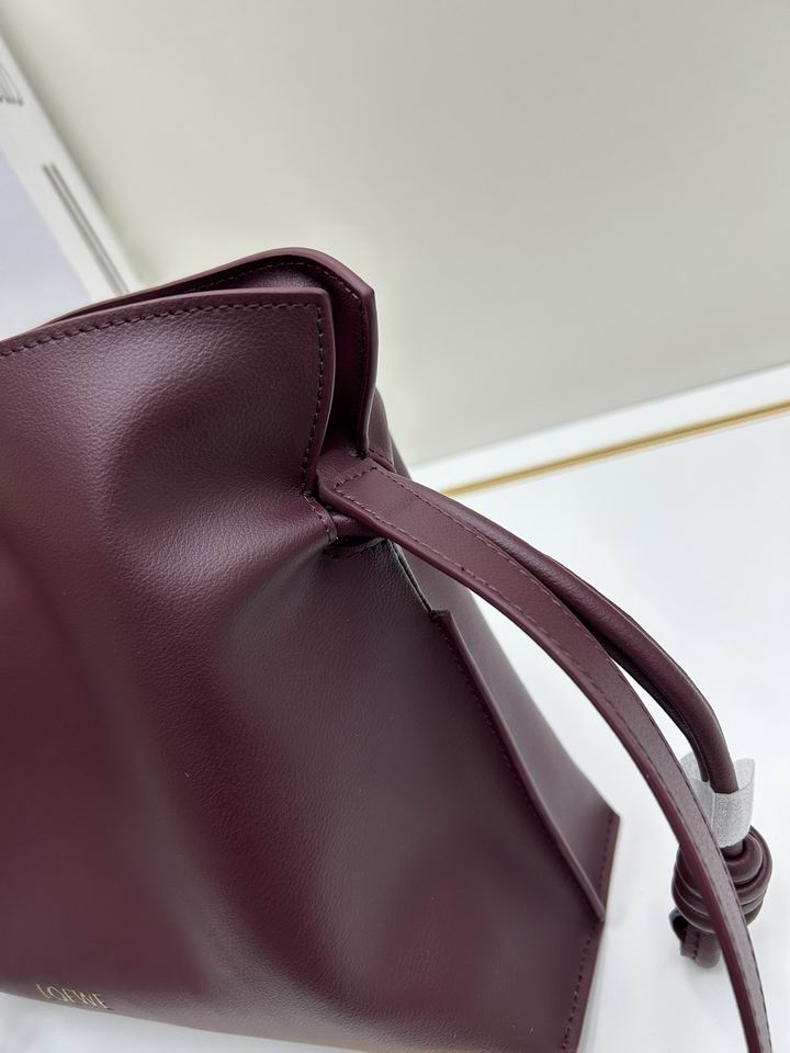 Loewe S062 30x24.5x10.5cm jj_4