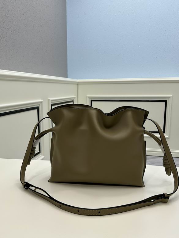 Loewe S062 30x24.5x10.5cm ww (13)