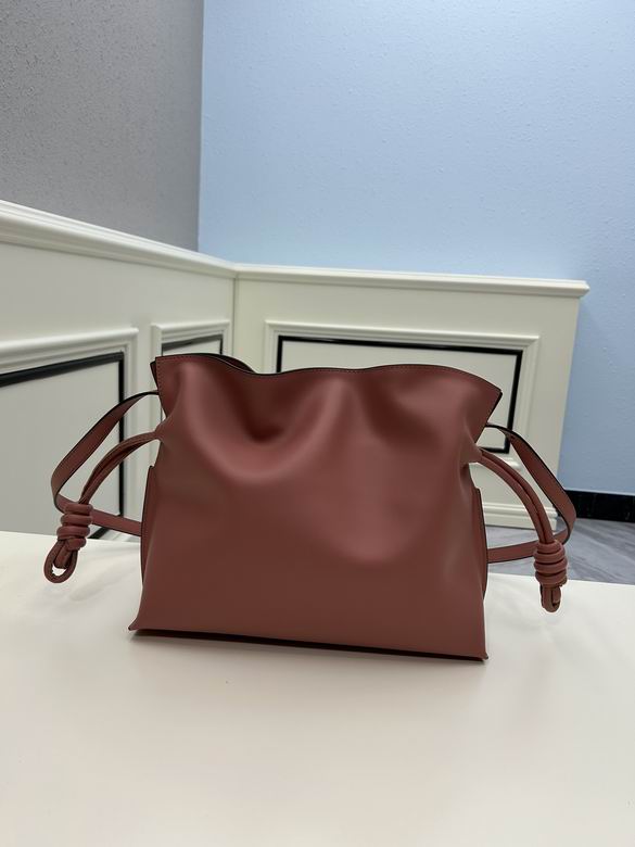 Loewe S062 30x24.5x10.5cm ww (28)