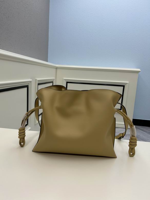 Loewe S062 30x24.5x10.5cm ww (3)