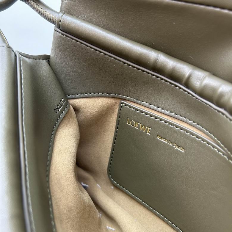 Loewe S062138 25x17x8cm ww4色 (16)