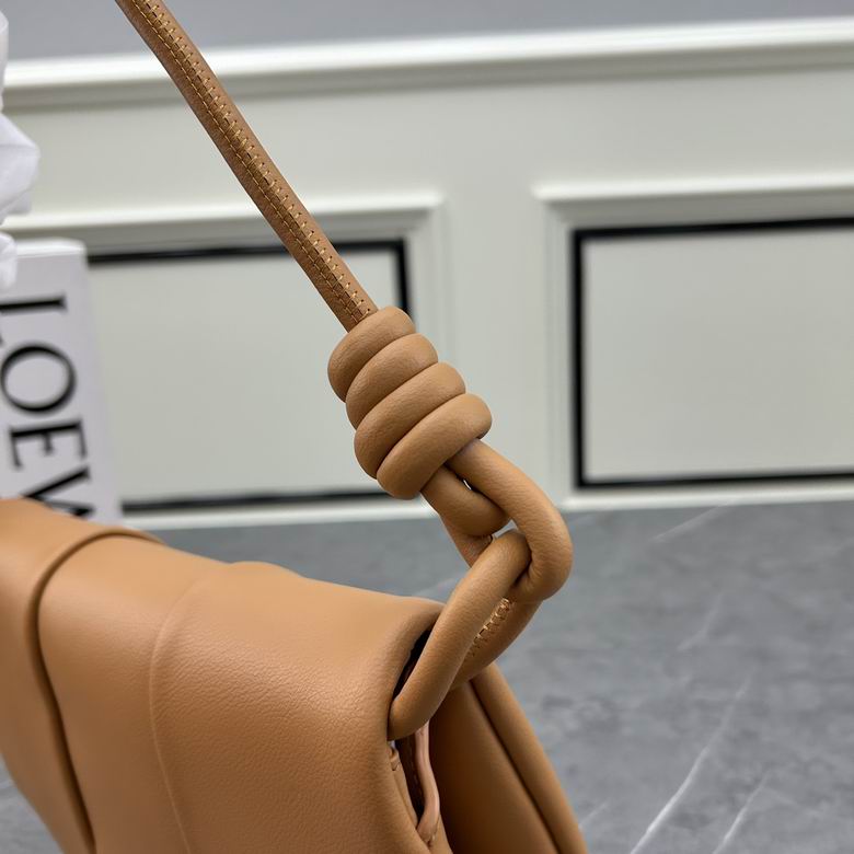 Loewe S062138 25x17x8cm ww4色 (22)