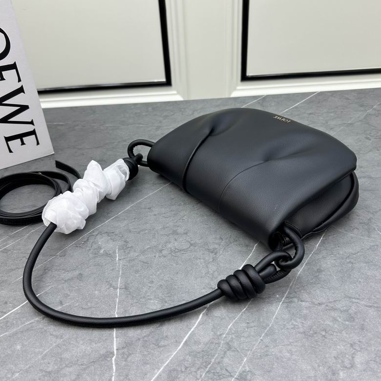 Loewe S062138 25x17x8cm ww4色 (3)