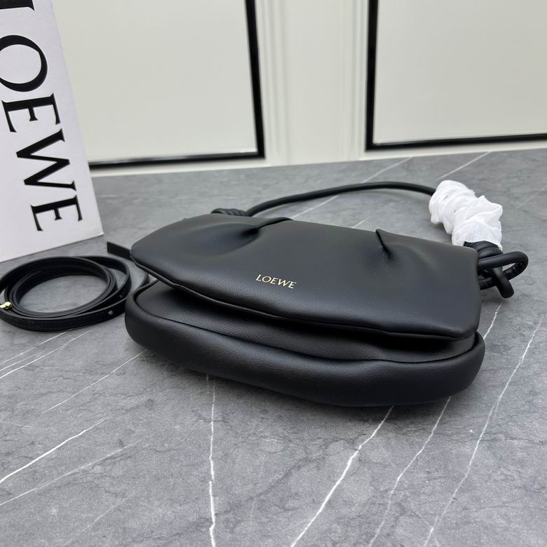 Loewe S062138 25x17x8cm ww4色 (4)