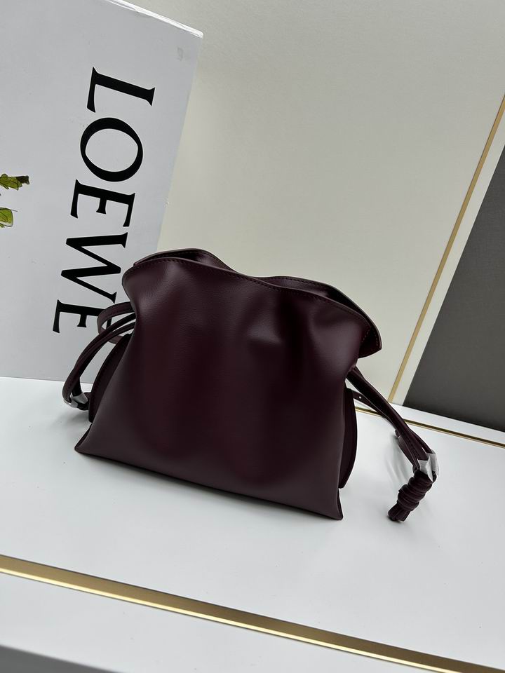 Loewe S063 22.5x18x9cm jj_3