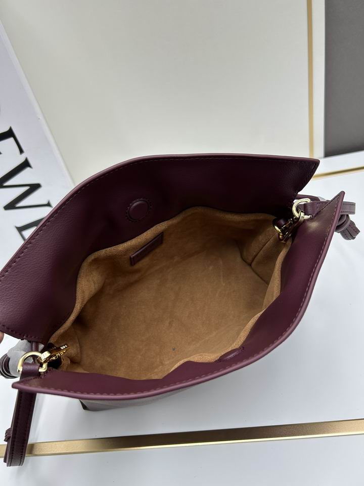 Loewe S063 22.5x18x9cm jj_8