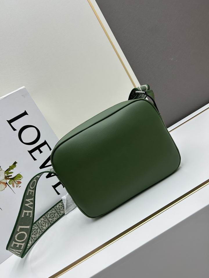 Loewe S11388 24.5x18x10.5cm jj1_5