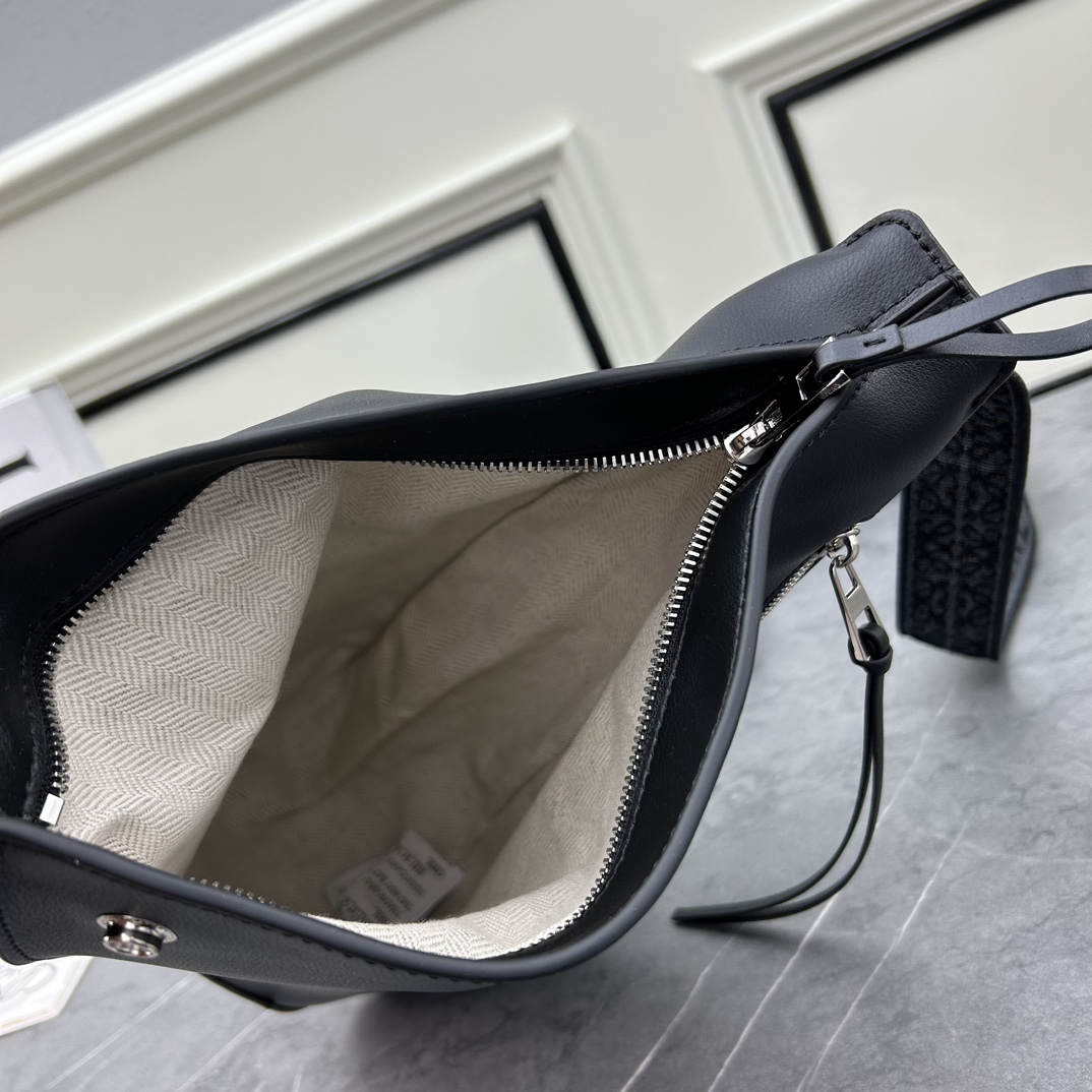 Loewe S327 34x17.5x13cm ww (25)