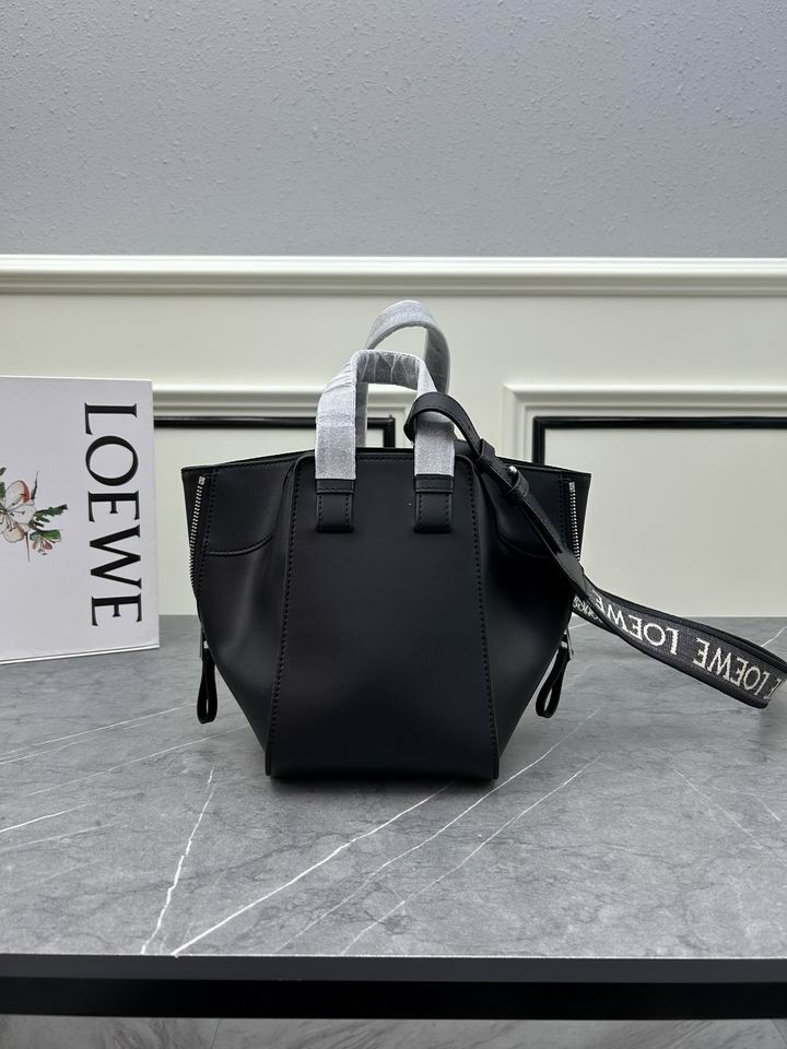 Loewe S33A 20.8x19.5x14.4cm ww (11)