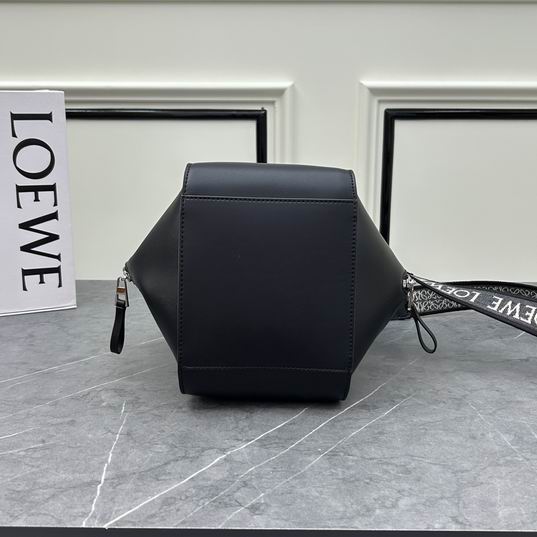 Loewe S33A 20.8x19.5x14.4cm ww (14)