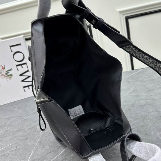 Loewe S33A 20.8x19.5x14.4cm ww (15)