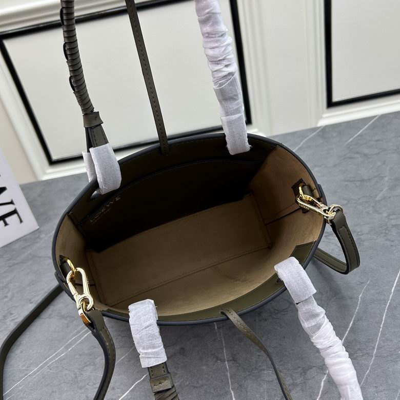 Loewe S652152 22x9x19.5cm ww (15)