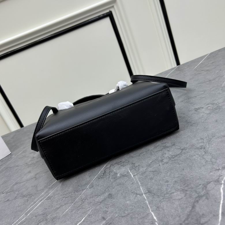 Loewe S652152 22x9x19.5cm ww (5)