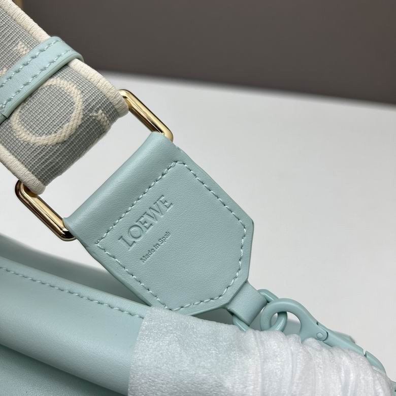 Loewe s26 24x16.5x10.5cm ww (6)