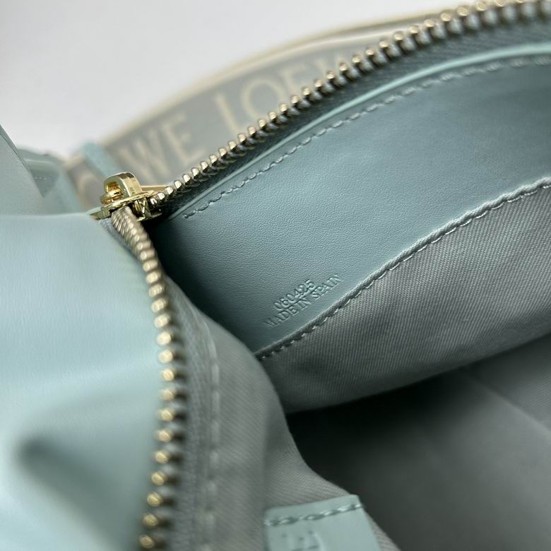 Loewe s26 24x16.5x10.5cm ww (8)