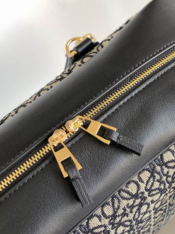 Lowe 28x18x11 19x18x11cm ss46 (6)