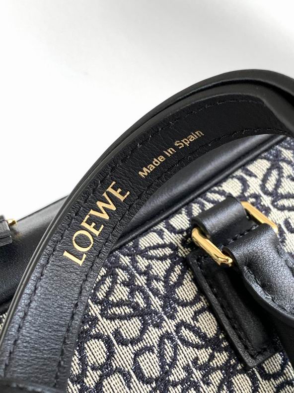 Lowe 28x18x11 19x18x11cm ss46 (7)