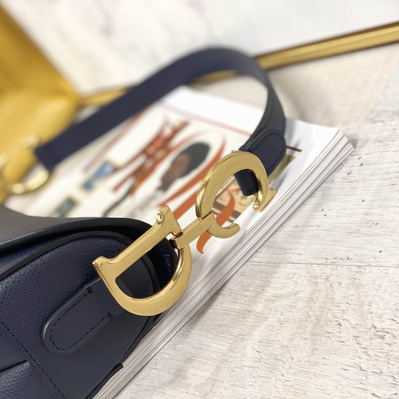 M0446 25X20X6cm YG 11 (6)