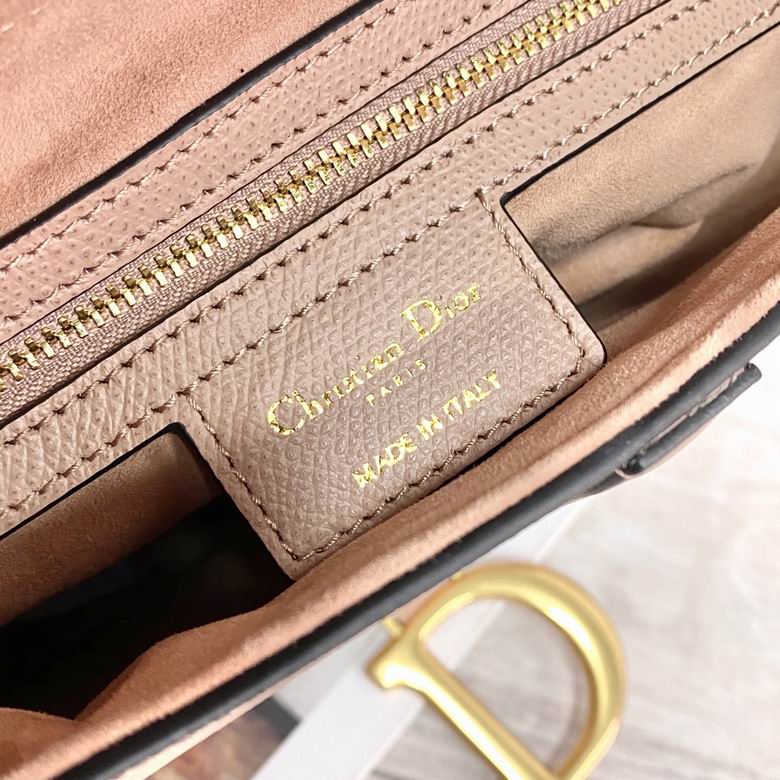 M0446 25X20X6cm YG 12 (8)