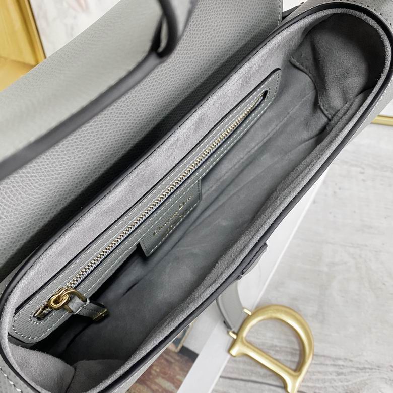 M0446 25X20X6cm YG 13 (9)