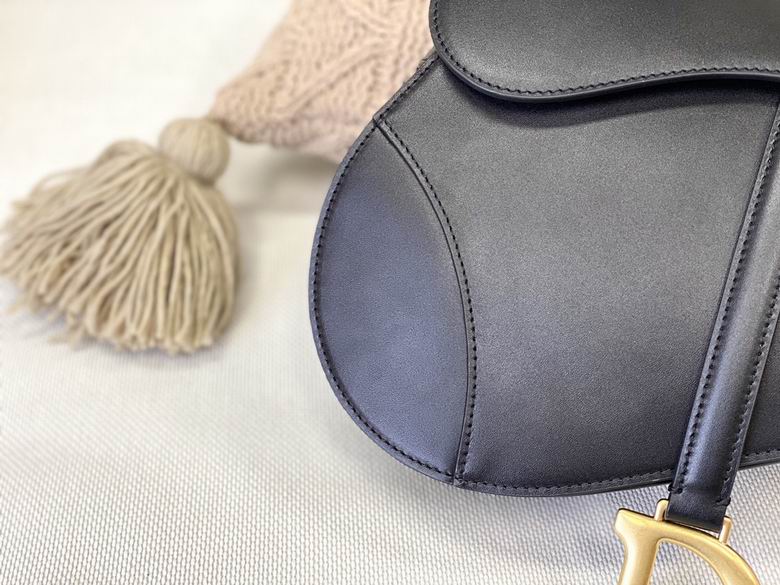 M0446 25X20X6cm YG 5 (2)