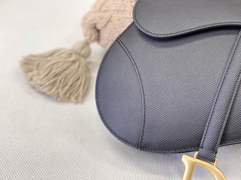 M0446 25X20X6cm YG 7 (2)