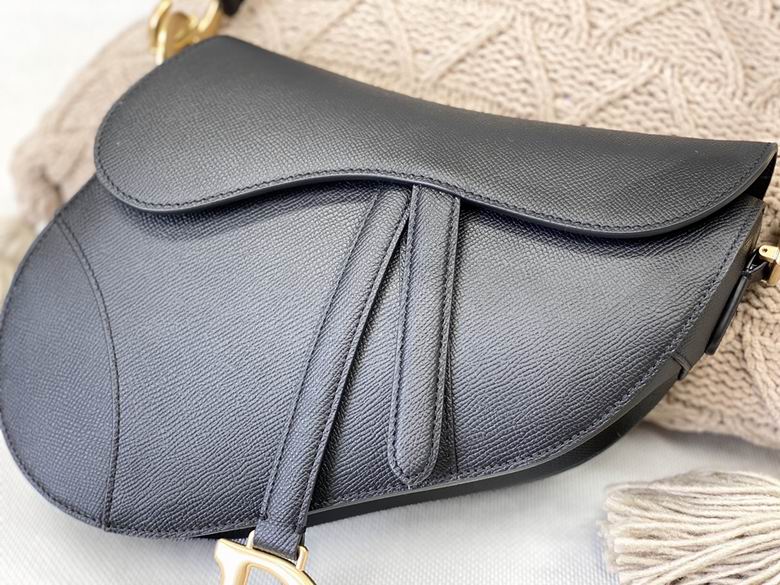 M0446 25X20X6cm YG 7 (3)