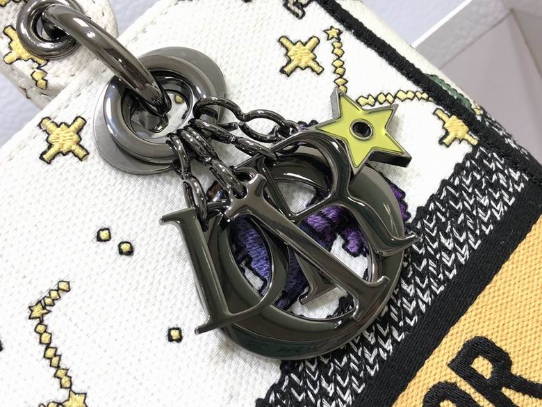 M0565 24X20X11cm YG 6