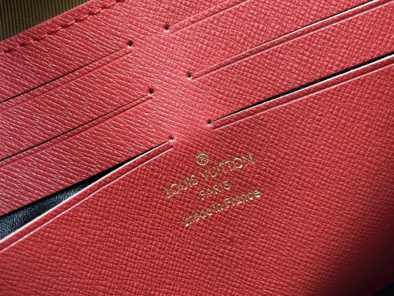 M40446 26X20X5cm XM 8