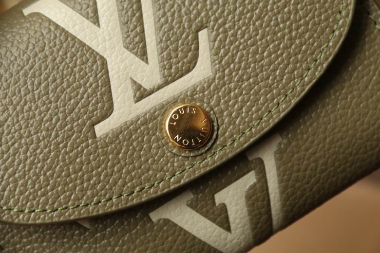 M41939 12X9.5X1.5cm XM 4