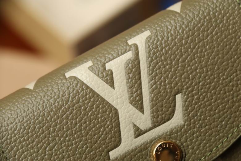 M41939 12X9.5X1.5cm XM 9