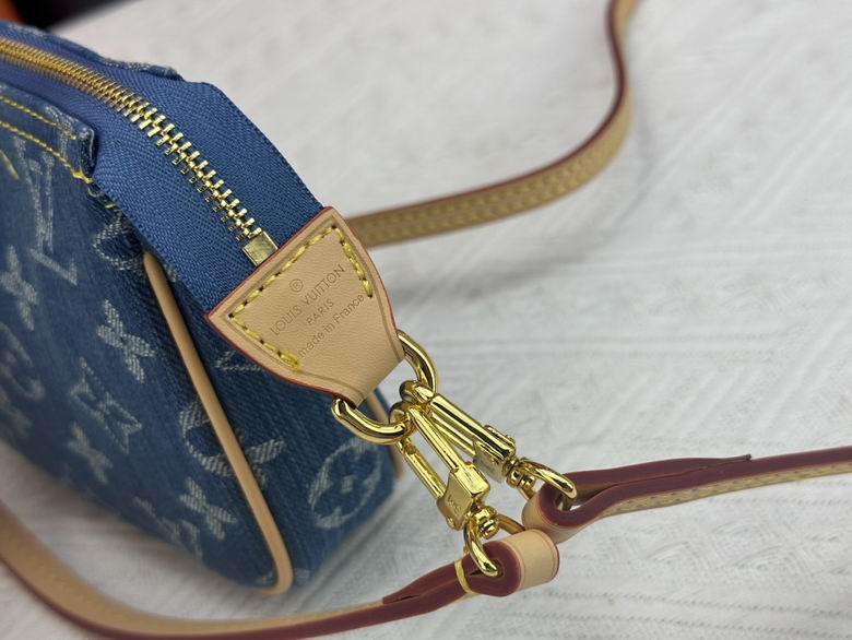 M51980 23.5X13.5X4cm XM 7