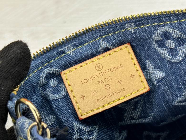 M80501 15.5X10.5X4cm XM 8