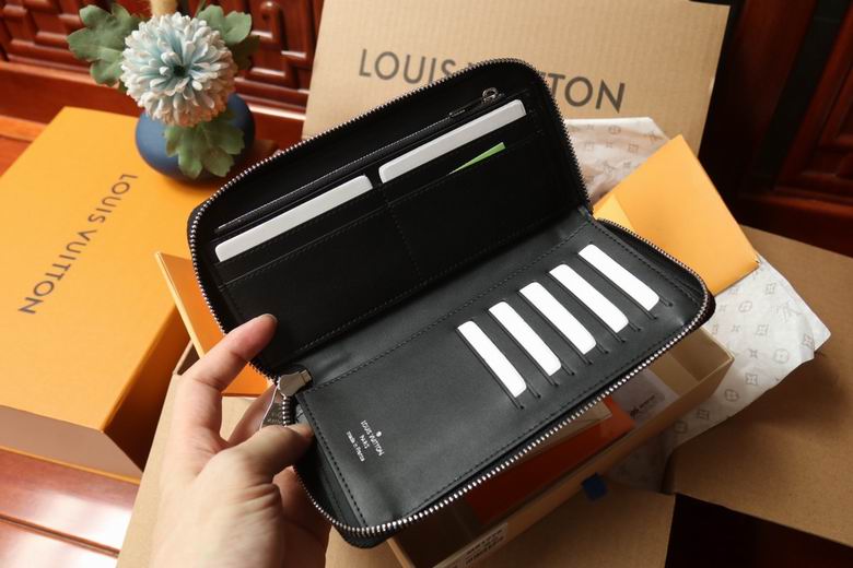 M81775 10X19X2cm XM 6