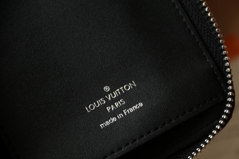 M81775 10X19X2cm XM 7