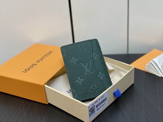 M83067 7.5x11.1x1cm gf_3