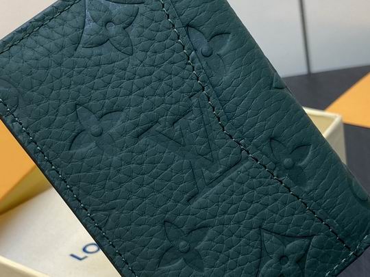 M83067 7.5x11.1x1cm gf_6