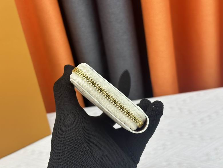 M83094 11X8X2cm XM 6