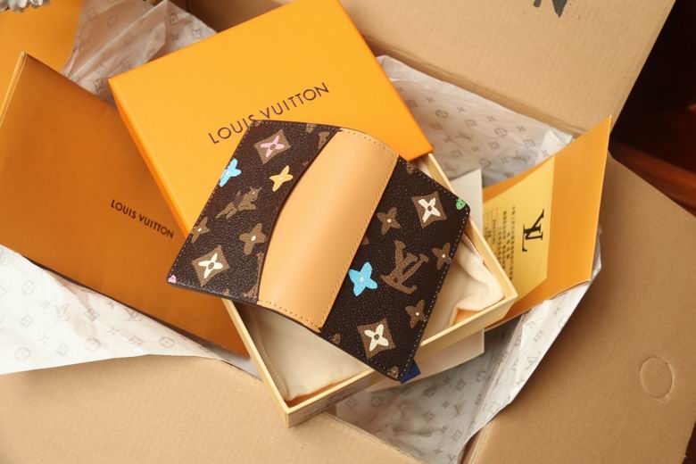 M83337 7.5X11.1X1cm XM 5